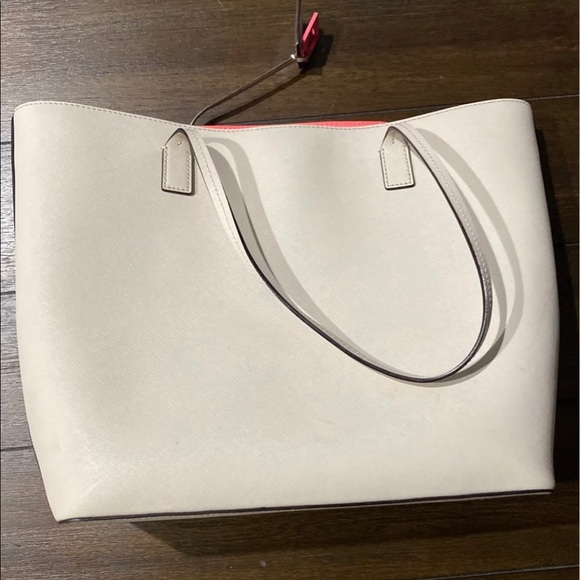 Kate Spade Tote Bag ♠️ - Picture 3 of 9
